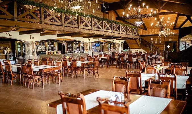 Gdzie zjeść w Chojnicach? Najlepsze restauracje, które musisz znać