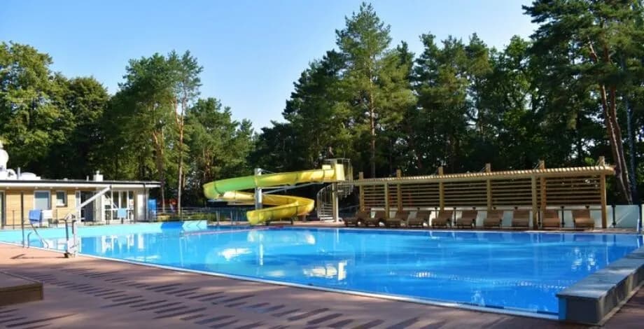 Kiedy najlepiej jechać do Powsina, aby uniknąć tłumów i cieszyć się atrakcjami